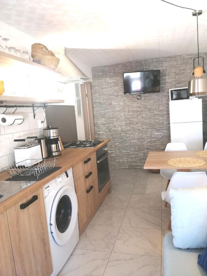 Skalinada Villa วีร์ ภายนอก รูปภาพ