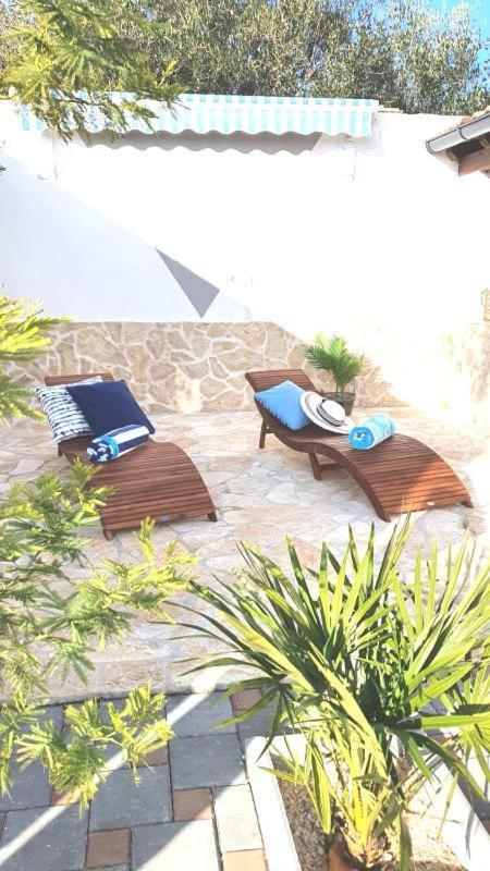 Skalinada Villa วีร์ ภายนอก รูปภาพ