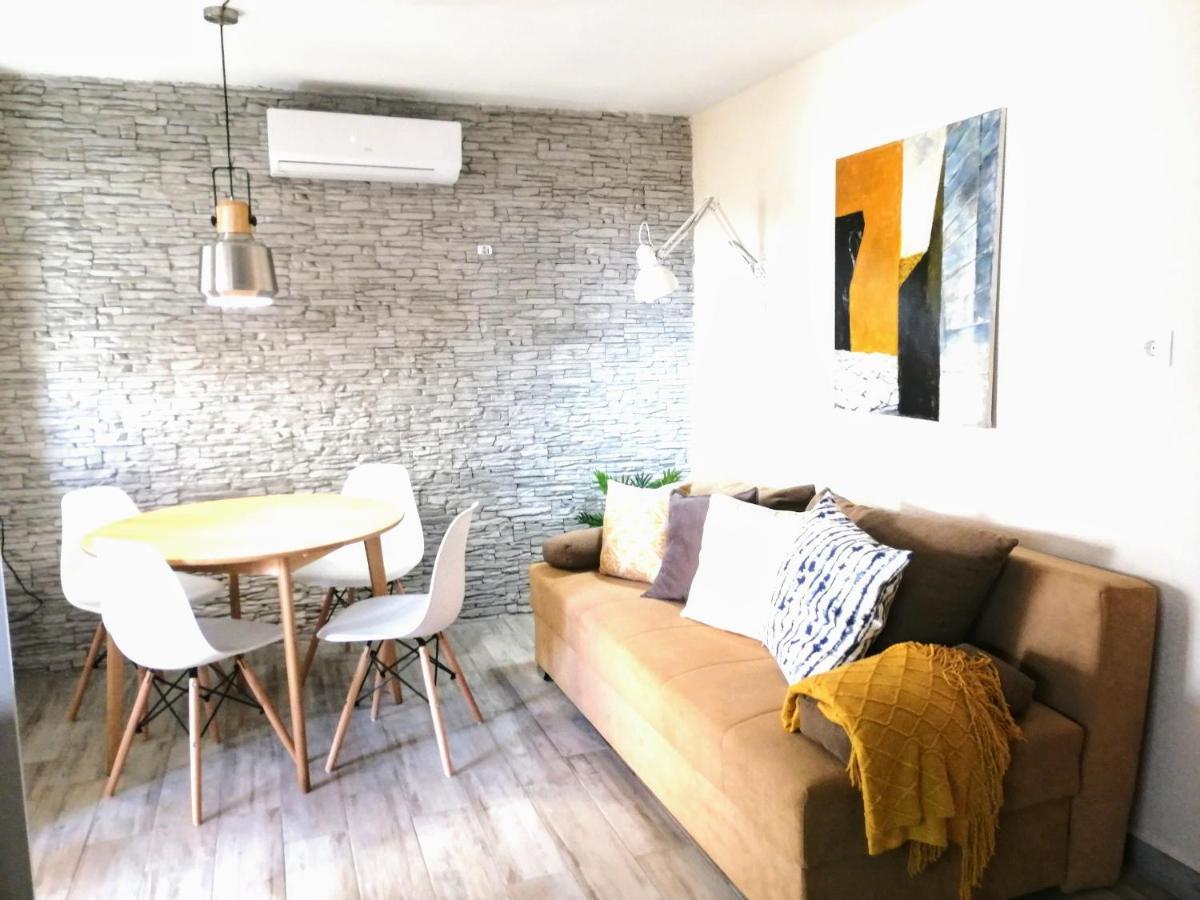 Skalinada Villa วีร์ ภายนอก รูปภาพ